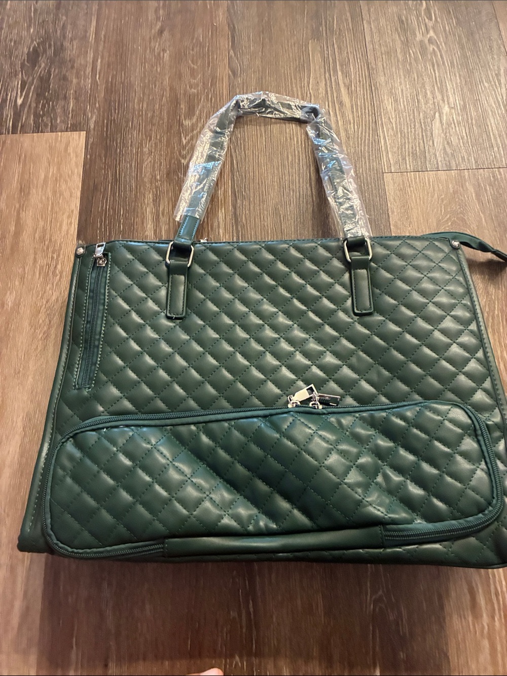 Quilted Green Women's Tote Bag with Front Zip Pocket